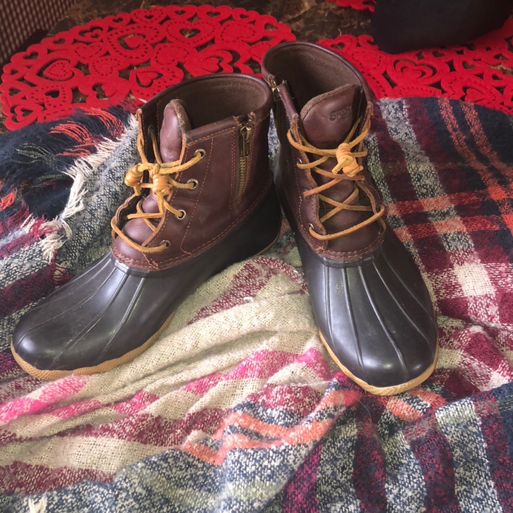 Sperry Boots